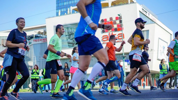 Nearly 2,000 runners compete in 13th Sarajevo Sberbank Half Marathon